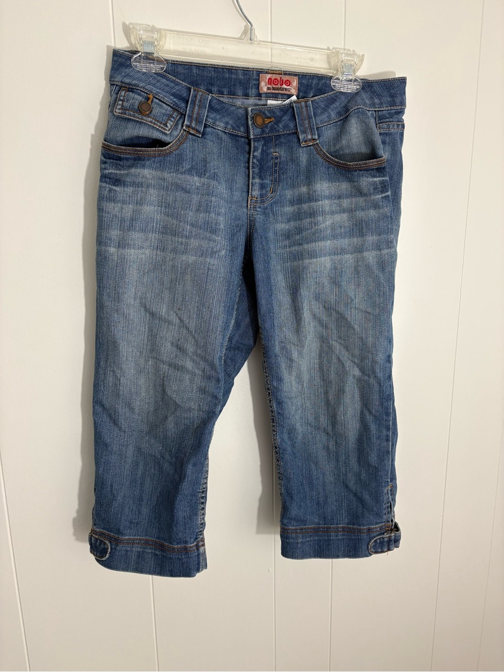 No Boundaries Light Blue Cropped Denim Capris